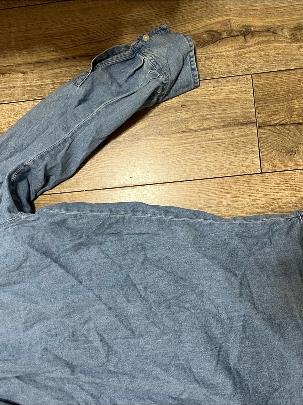 Levi's Light Blue Denim Button-Front Jacket - Picture 7 of 8